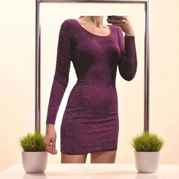 New Beautiful Purple Party Dress - Picture 1 of 5